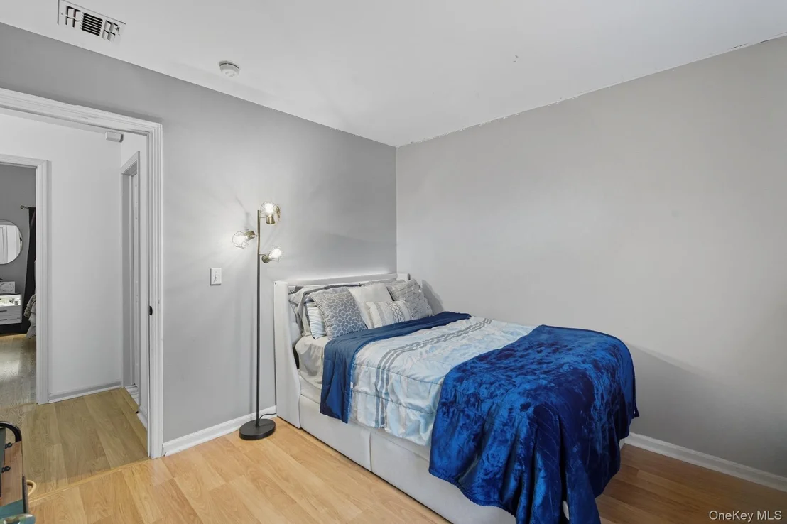 Photo of 42 Biltmore Drive