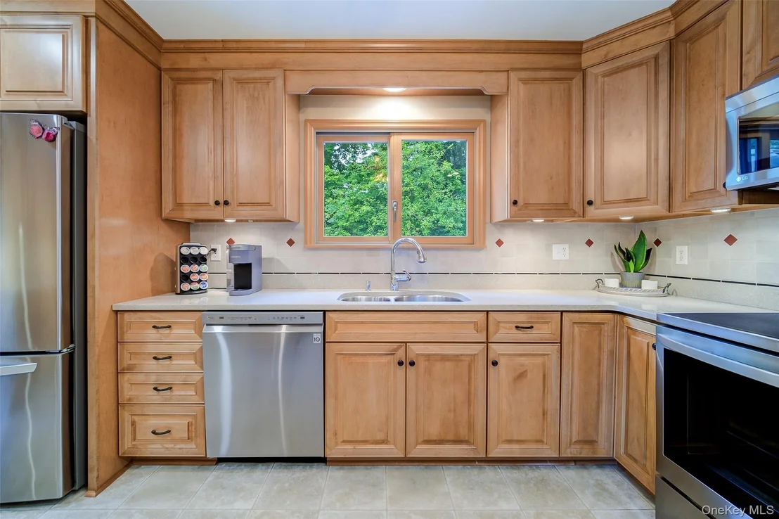 Photo of 1 Tanglewood Lane