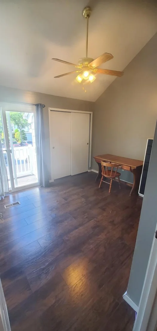 Photo of 30 Chestnut Circle