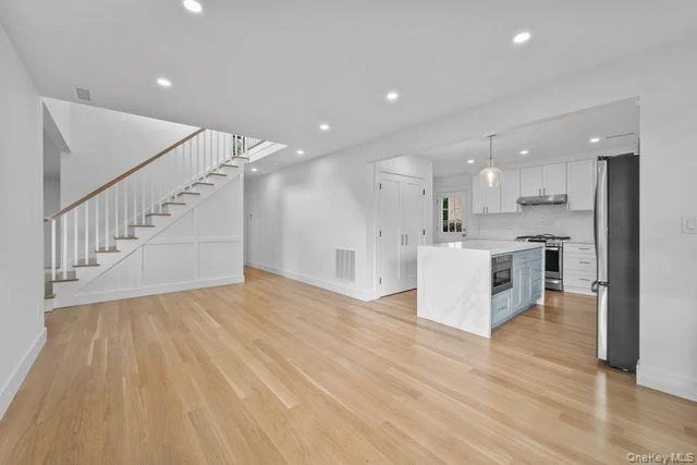 Photo of 171 Windermere Drive