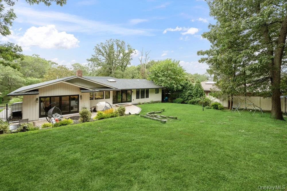 Photo of 17 Newport Drive