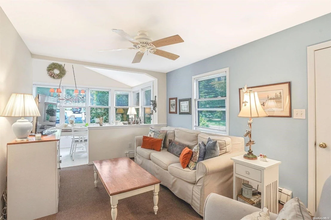 Photo of 31 Hickory Road