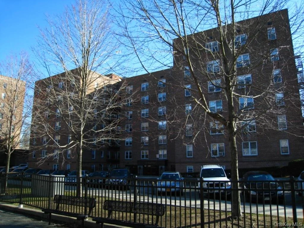 Photo of Unit 6B at 1 Vincent Road