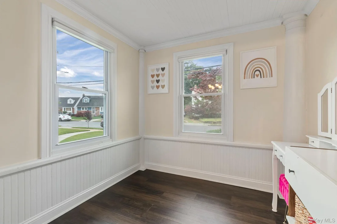 Photo of 78 Denton Avenue