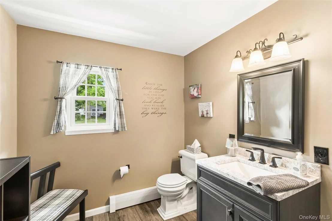 Photo of 42 Adelia Path