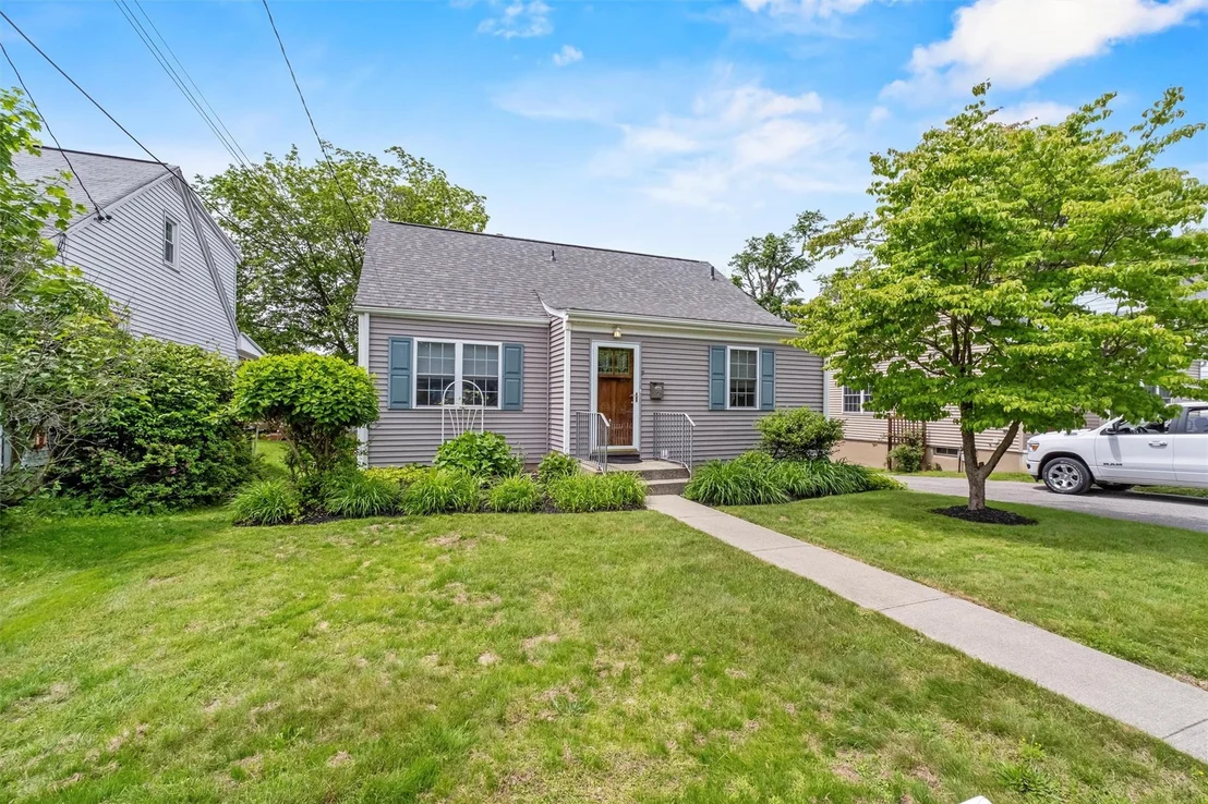 Photo of 7 Wilson Boulevard