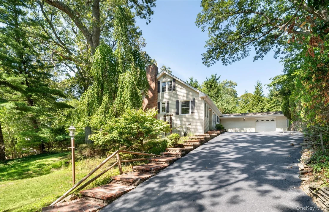 Photo of 64 Brook Drive
