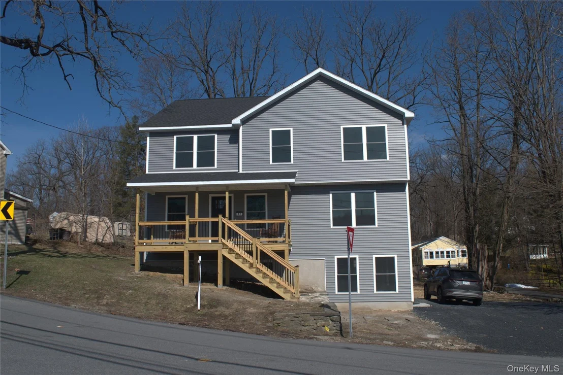 Photo of 17 Maple Street