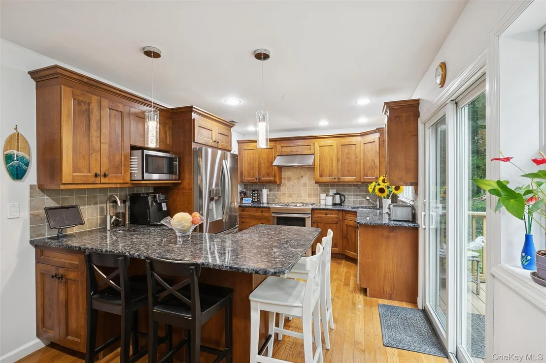 Photo of 10 Goose Hill Road