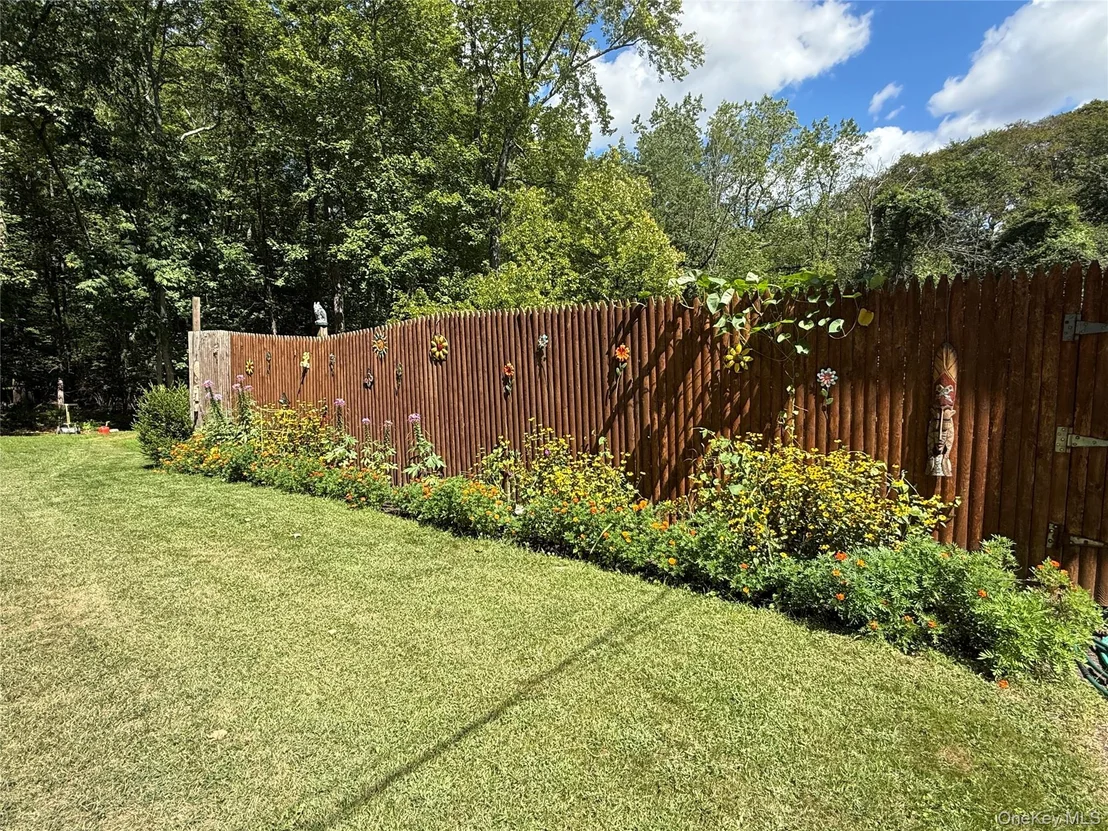 Photo of 115 Greenbush Road