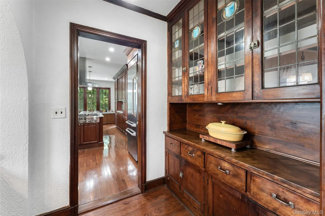 Photo of 40 Parkview Drive