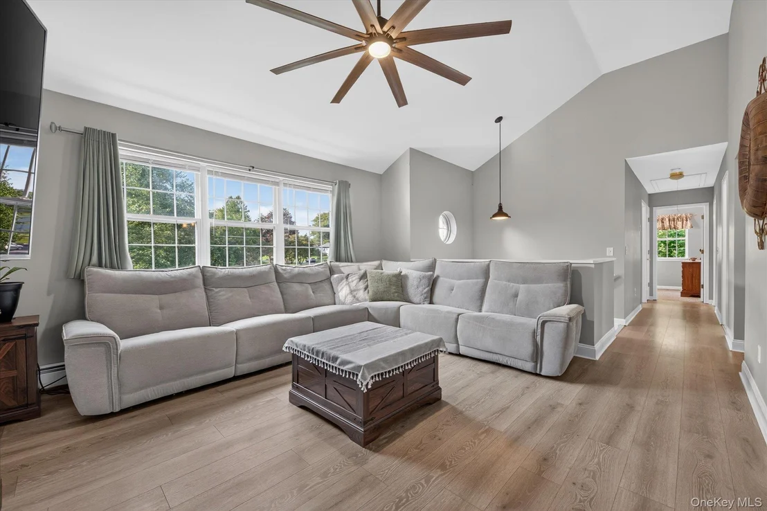 Photo of 2 Linden Drive