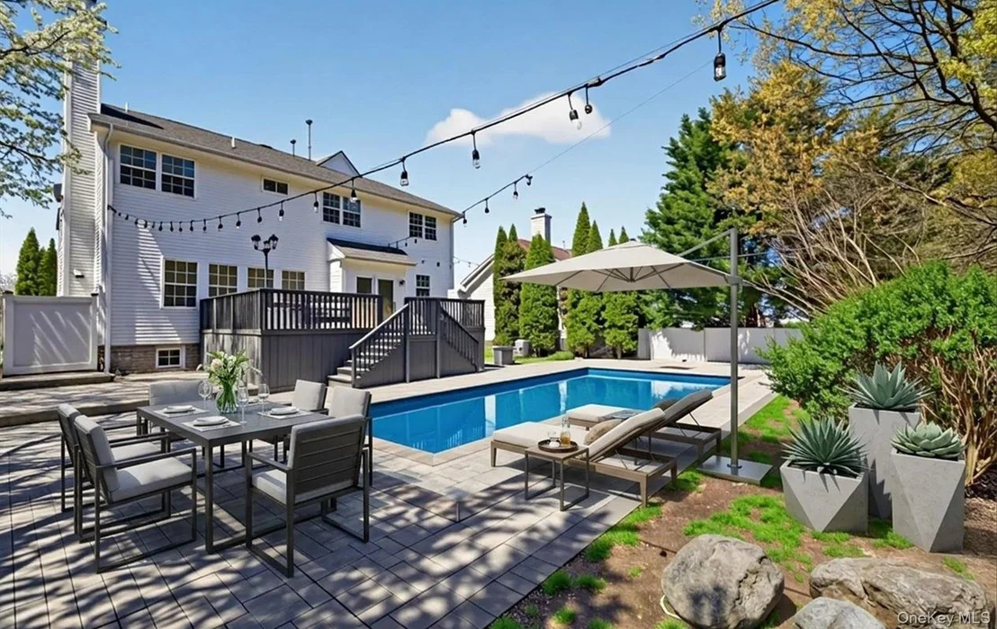 Photo of 33 Oceanview Boulevard