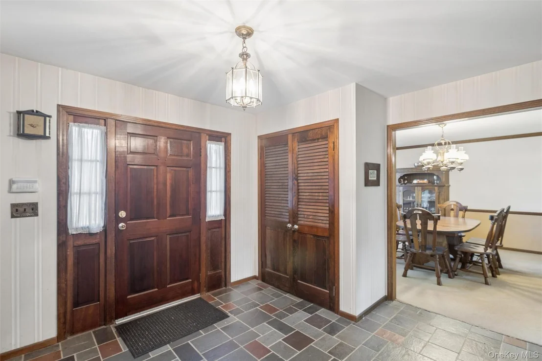 Photo of 30 White Birch Circle