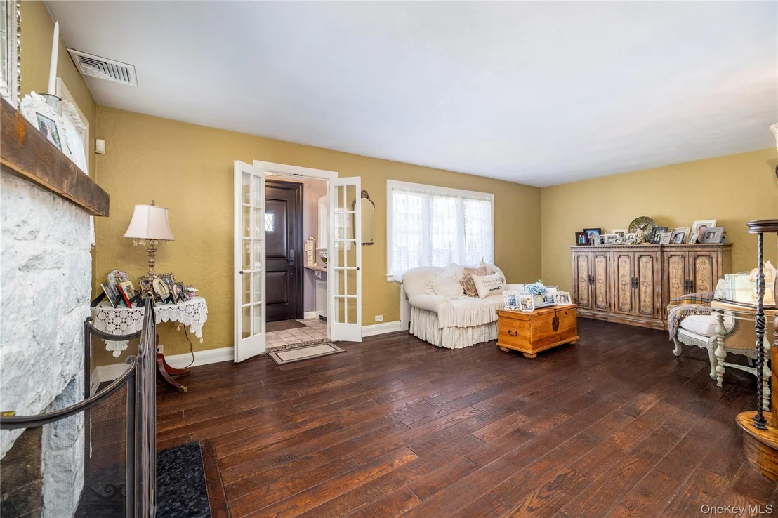 Photo of 43 Webster Street