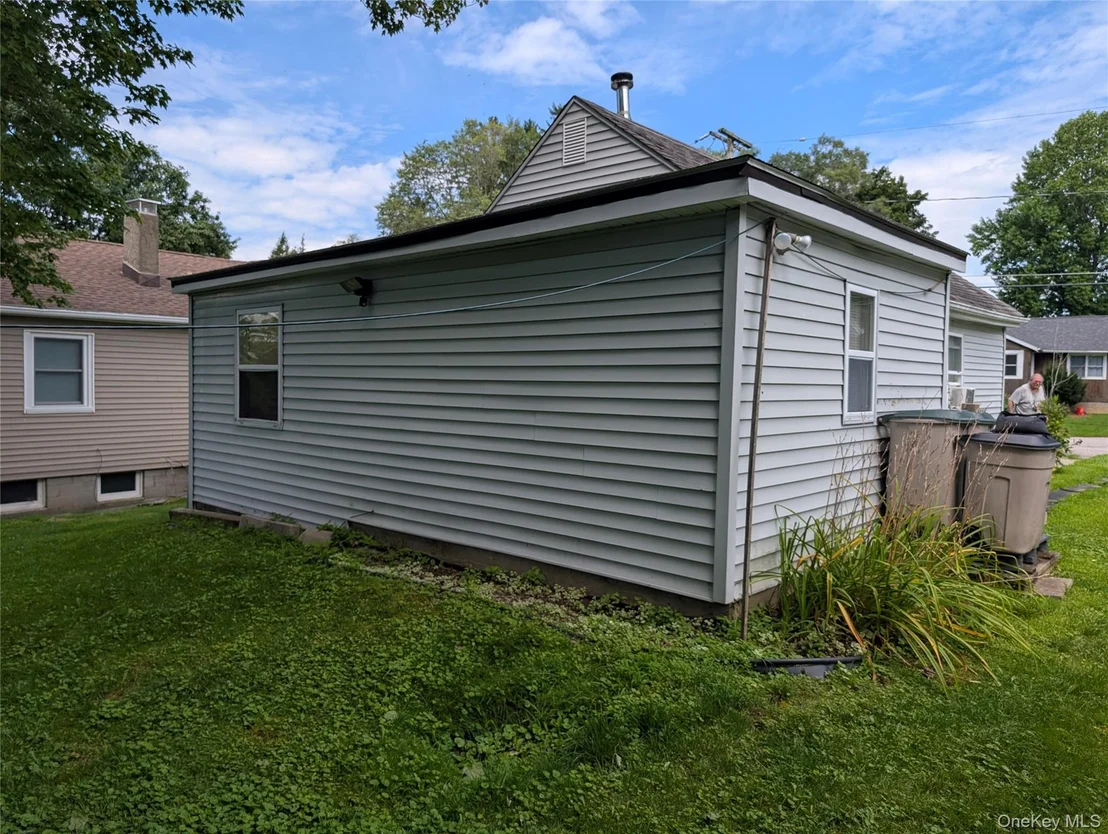 Photo of 13 Lowell Road