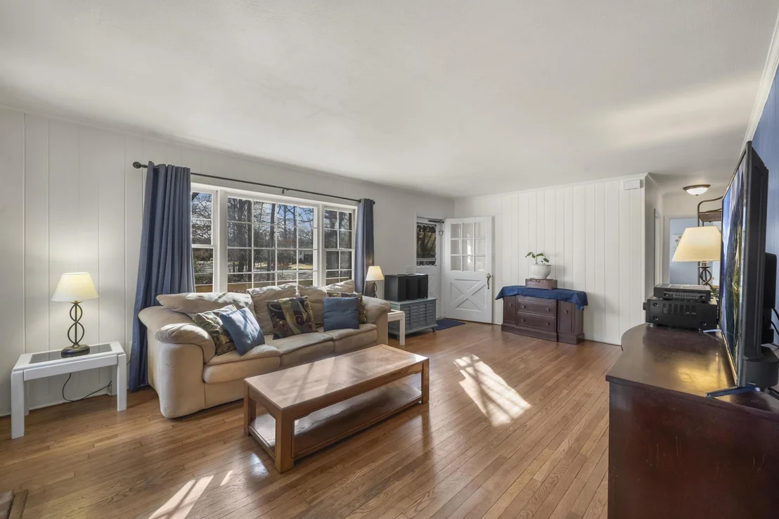 Photo of 20 Crystal Beach Blvd