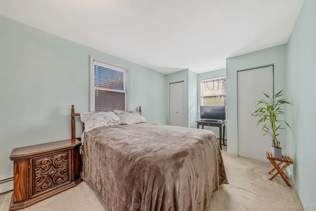 Photo of 47 Thorburn Avenue