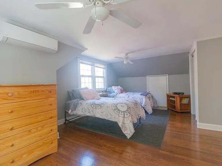 Photo of 2412 Central Avenue