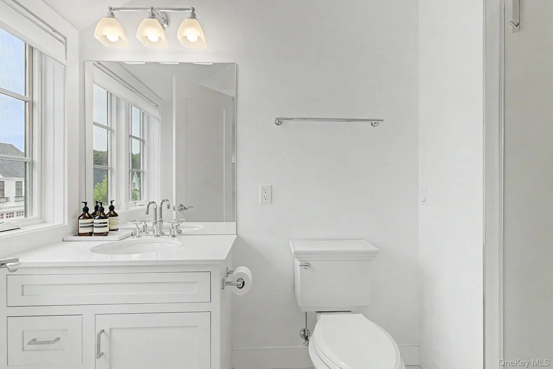 Photo of 8 Jasmine Lane