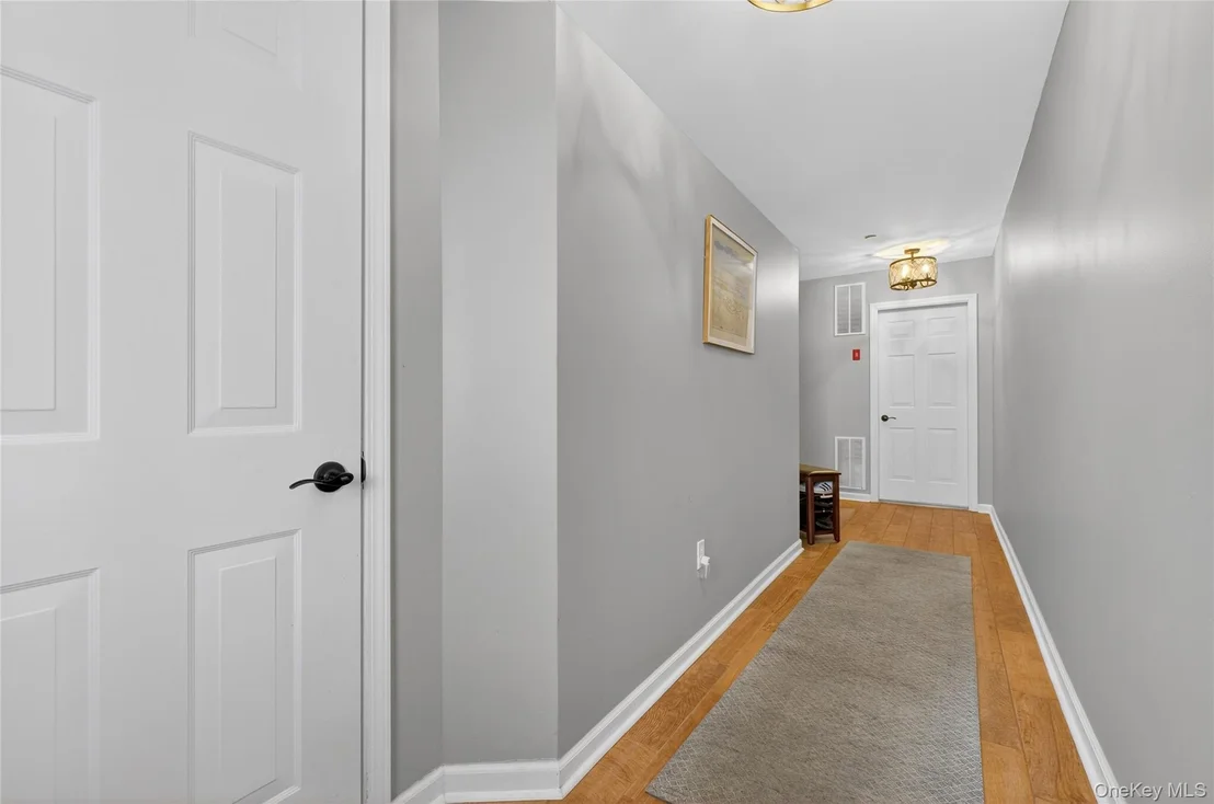 Photo of 310 Bridgeview Drive