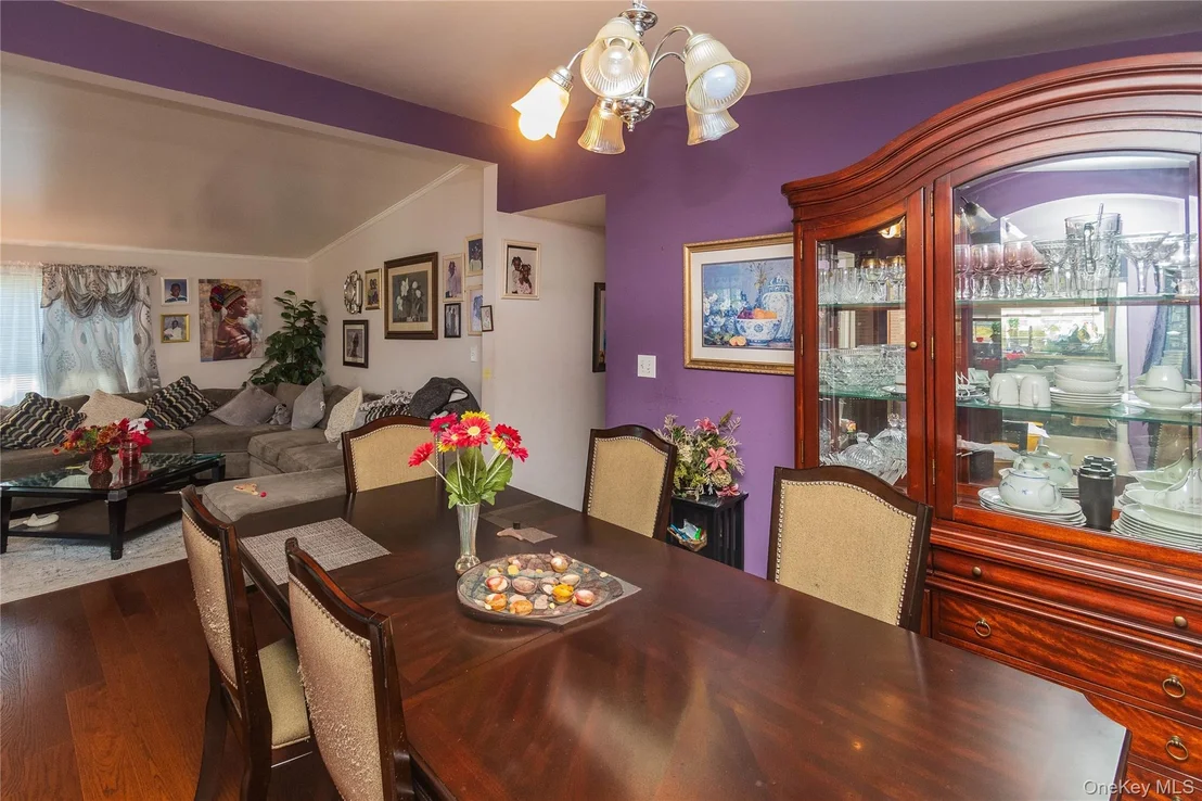 Photo of 19 Biscayne Blvd