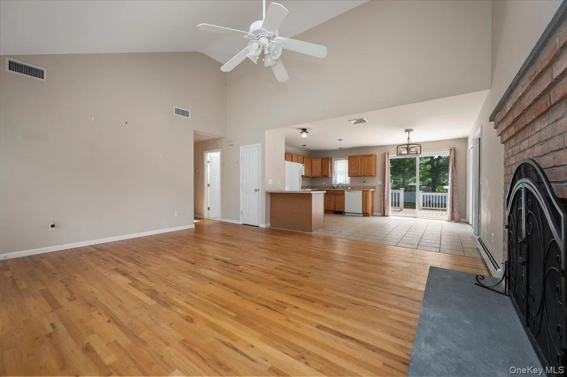 Photo of 31 Carter Road