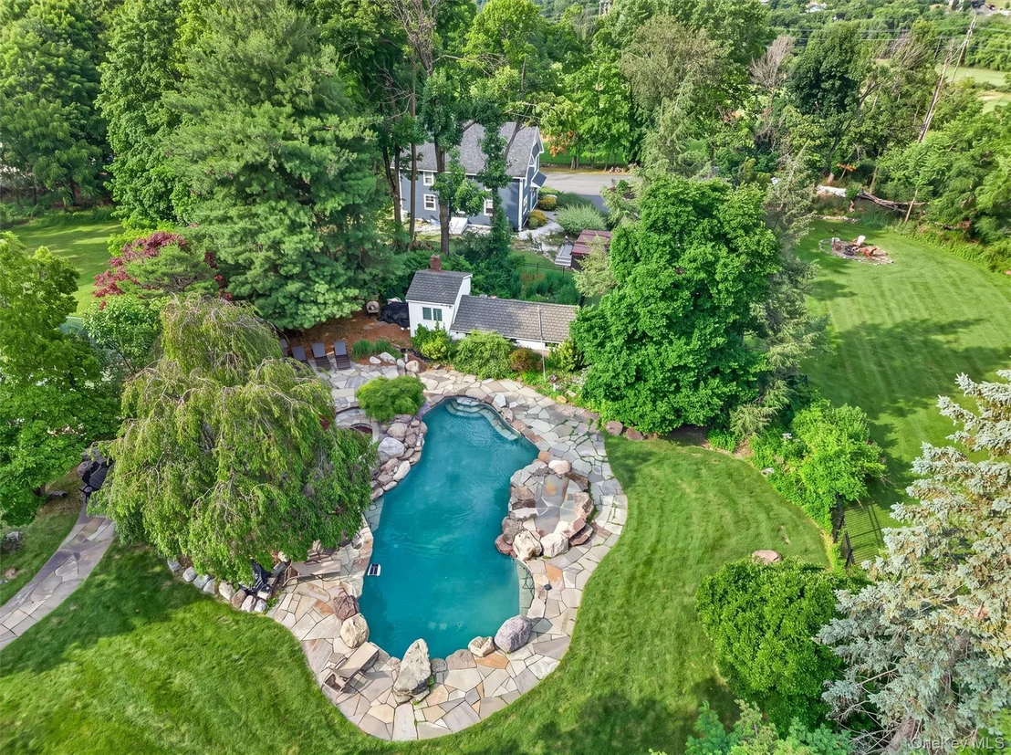 Photo of 157 Arcadia Road