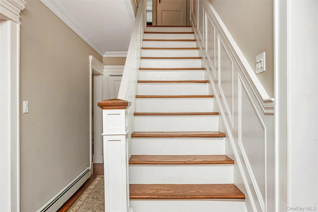 Photo of 104 Grohmans Lane