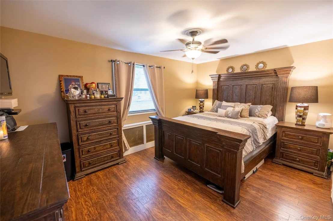Photo of Unit A at 136-35 68th Drive