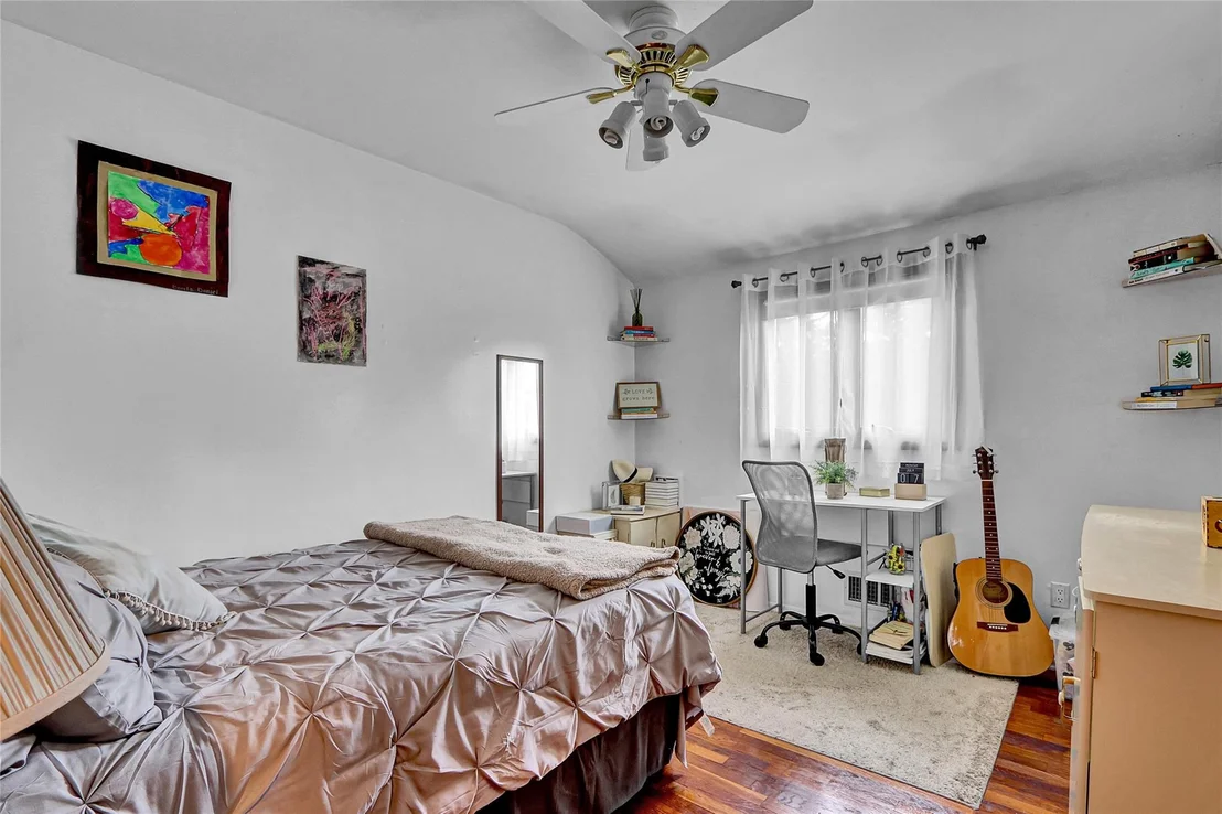 Photo of 18 Pashen Place