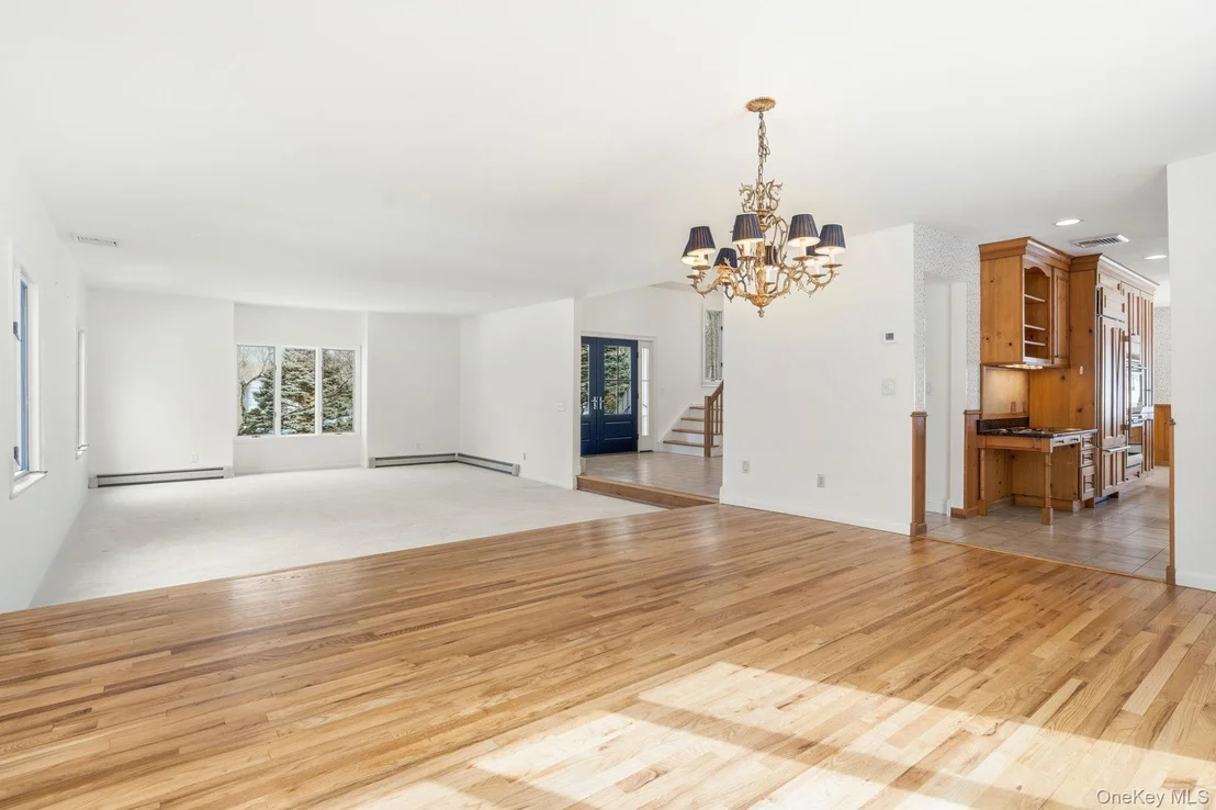 Photo of 2 Sutton Place