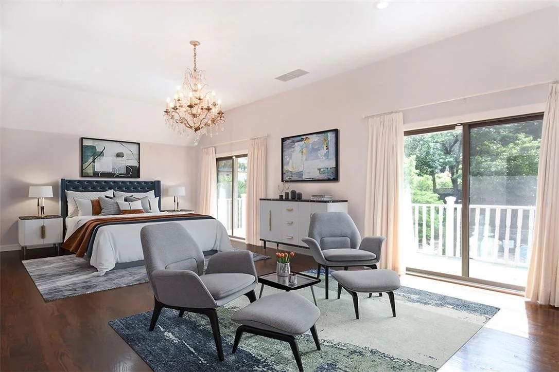 Photo of 685 Esplanade