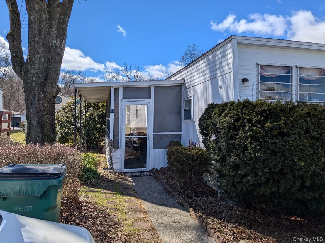 Photo of Unit 10 at 10 Treeline Circle