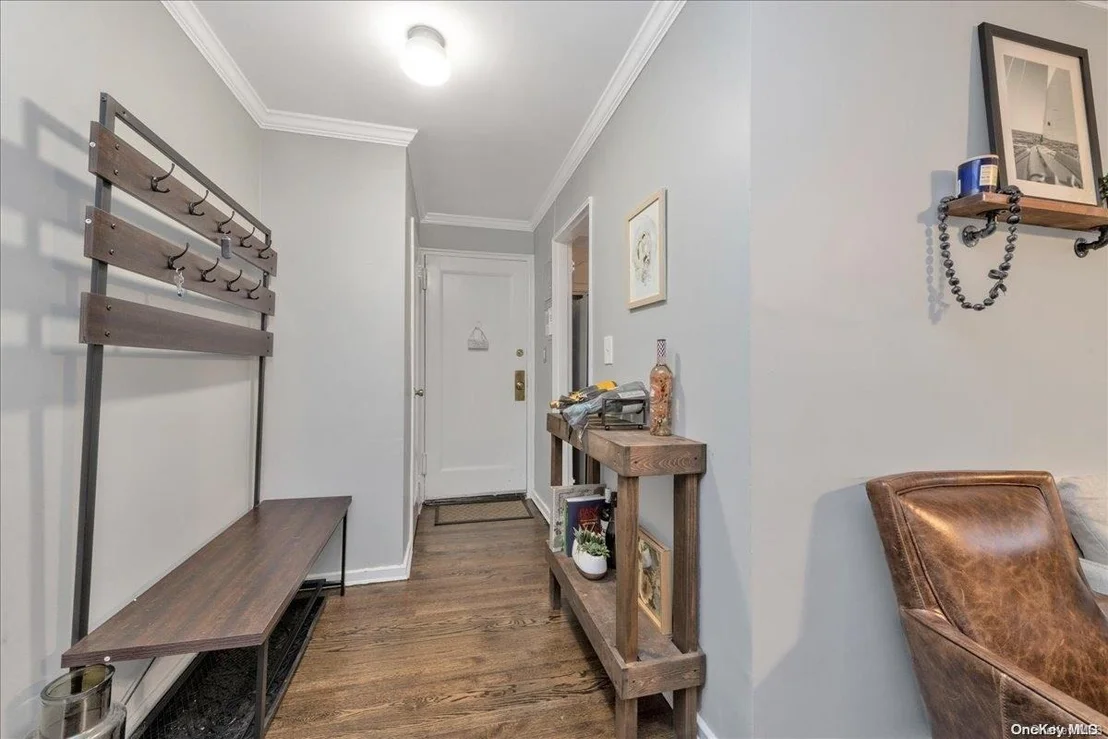 Photo of Unit 1A at 6 Terrace Circle