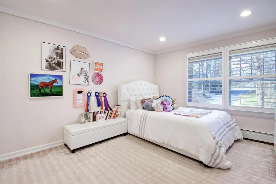 Photo of 75 Chestnut Drive