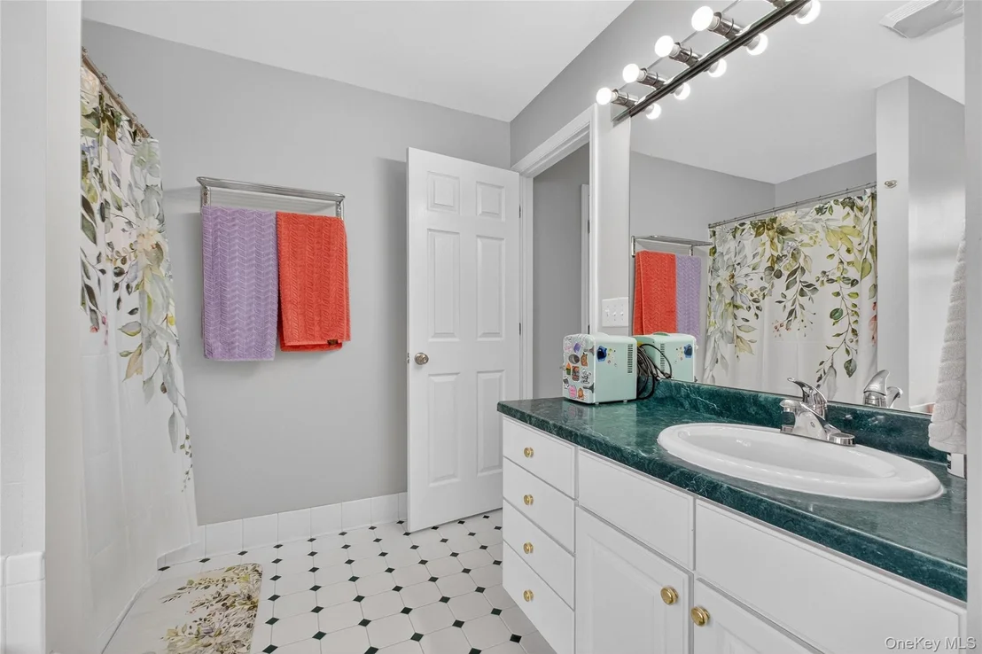 Photo of 24 Coachlight Drive