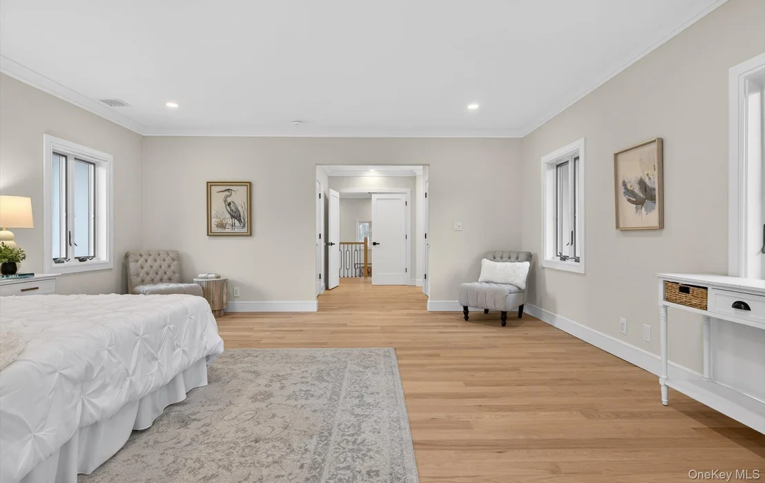 Photo of 369 Vanderbilt Parkway