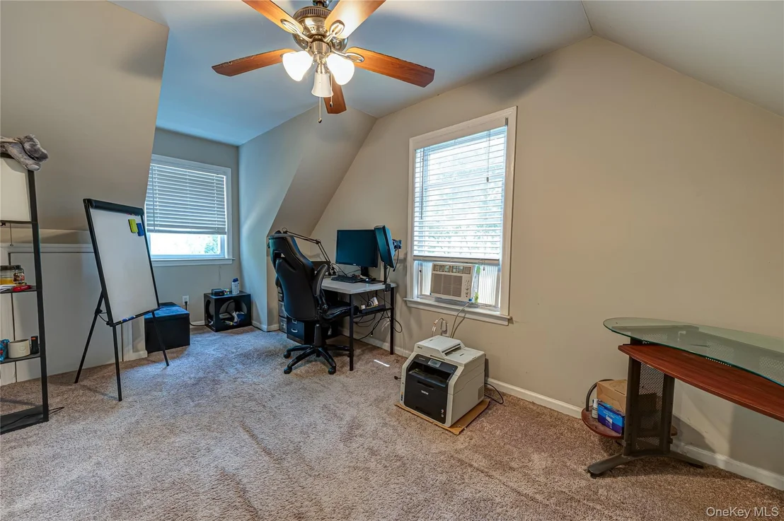 Photo of 252 Oxhead Road