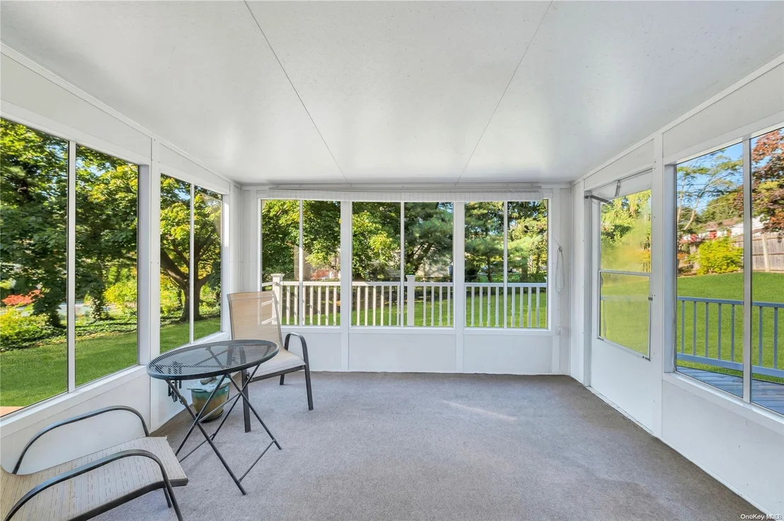 Photo of 6 Barry Lane