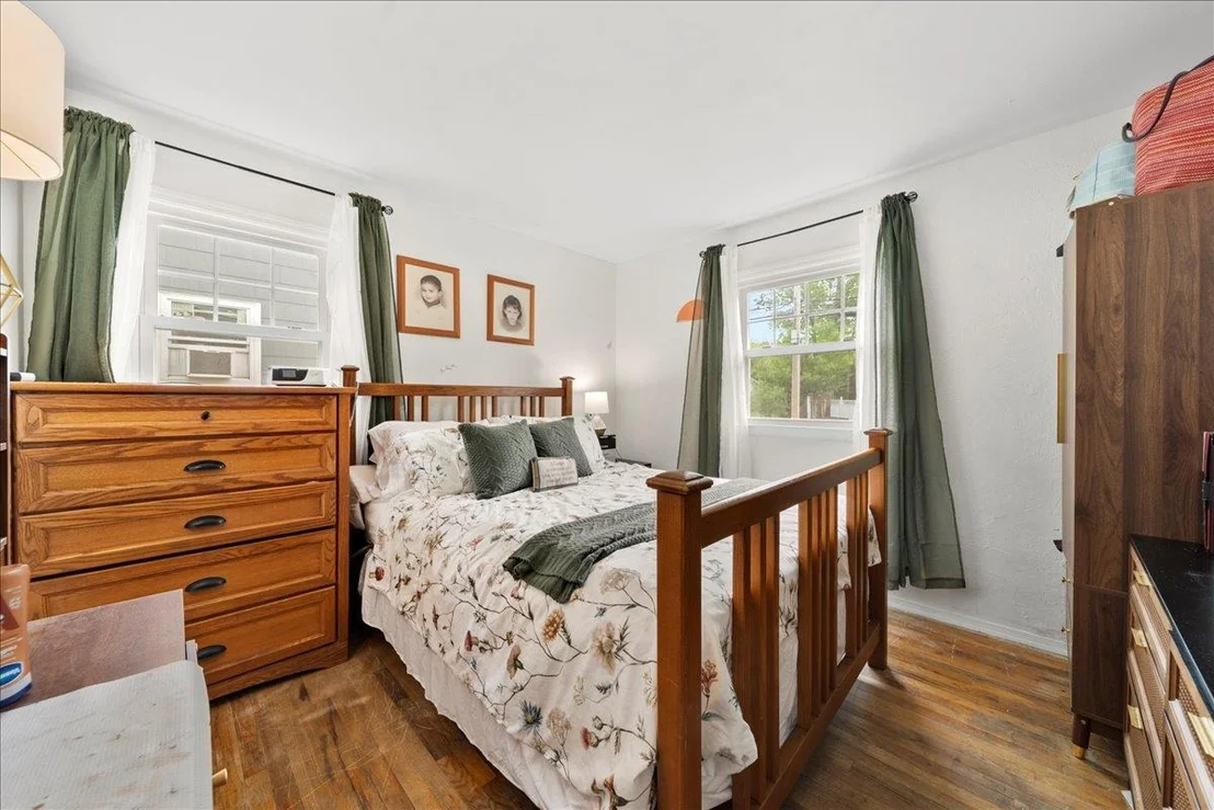 Photo of 164 N Prospect Avenue
