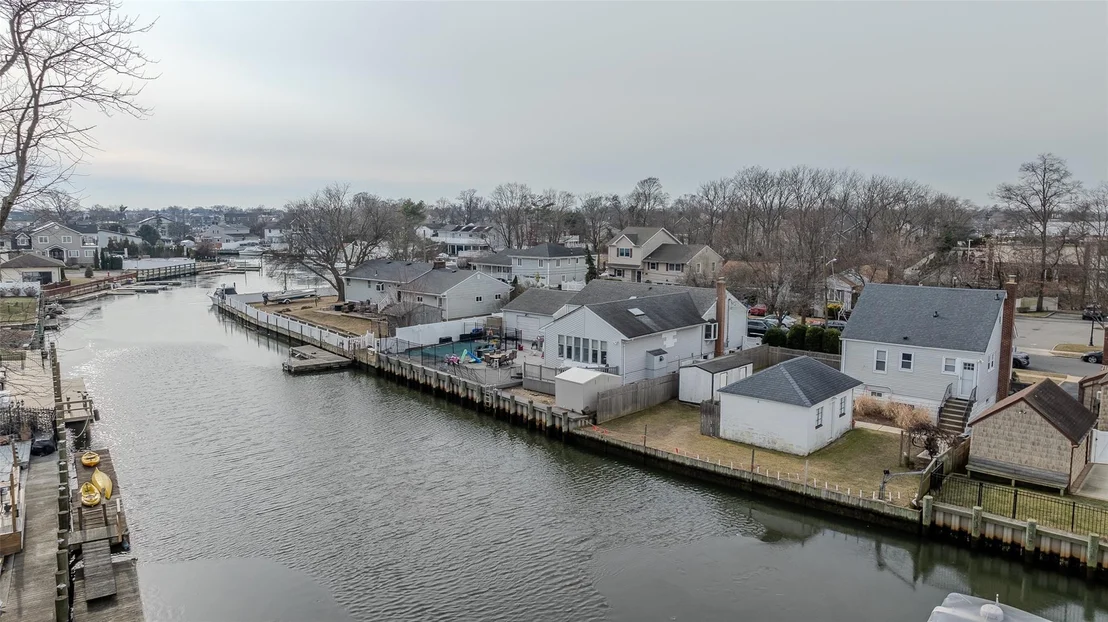 Photo of 2279 Townsend Road