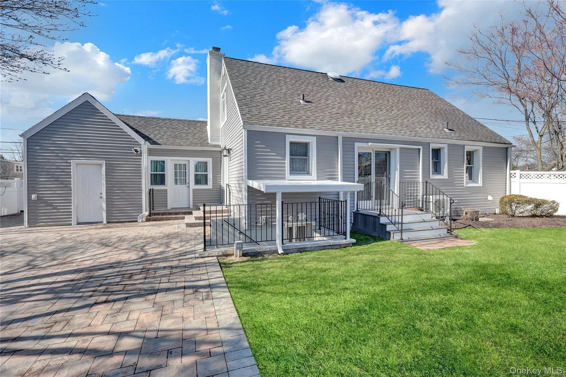 Photo of 45 Gregory Avenue