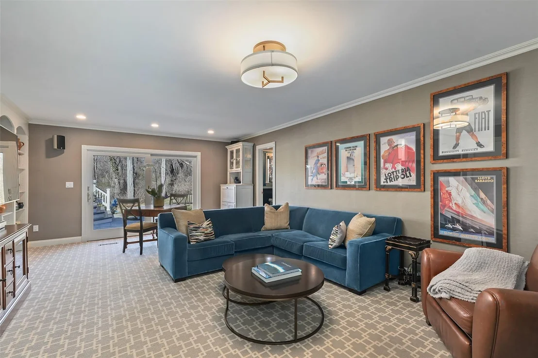 Photo of 33 Meadowlark Road