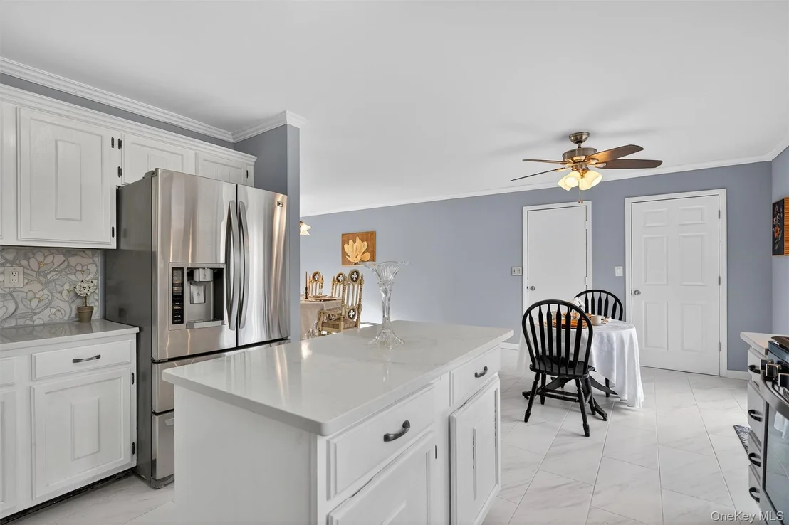 Photo of 120 Pine Tree Road