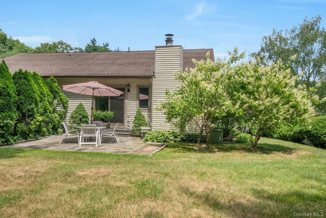 Photo of 35 Krystal Drive