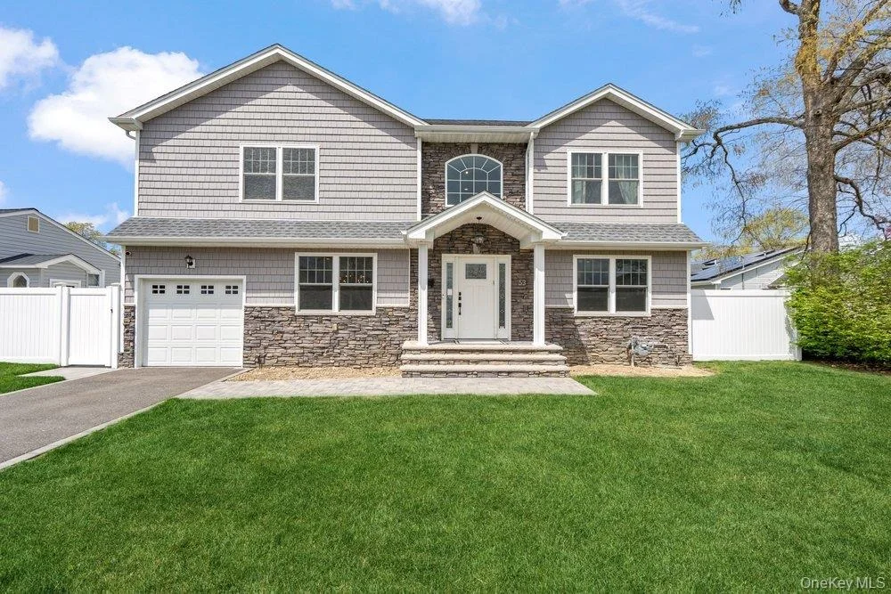 Photo of 53 Surrey Lane