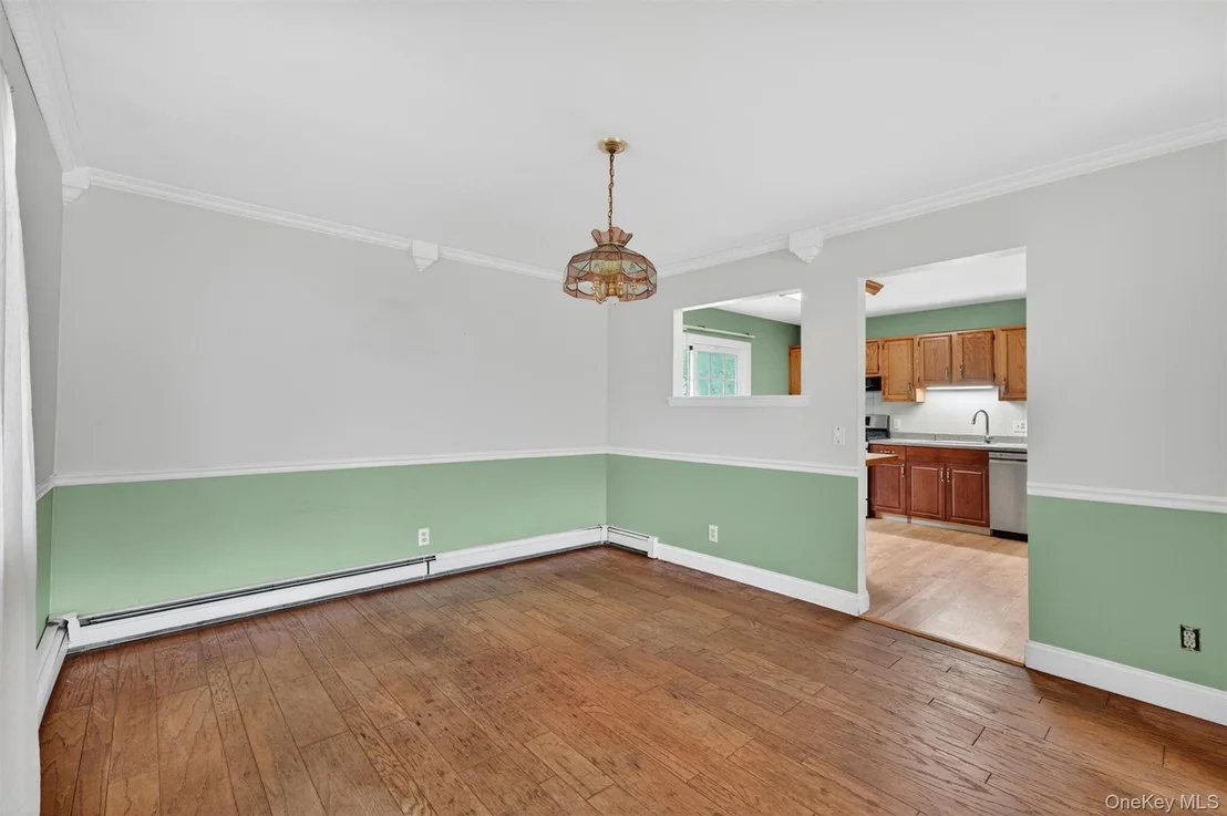 Photo of 76 Maureen Drive