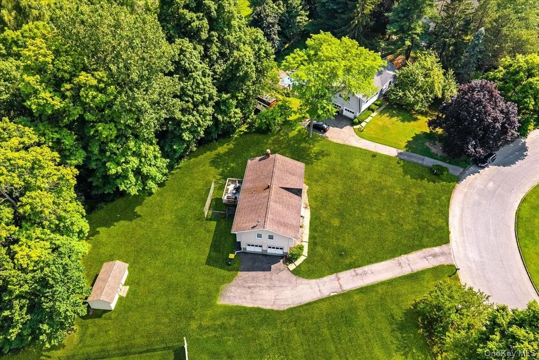 Photo of 19 Bradner Drive
