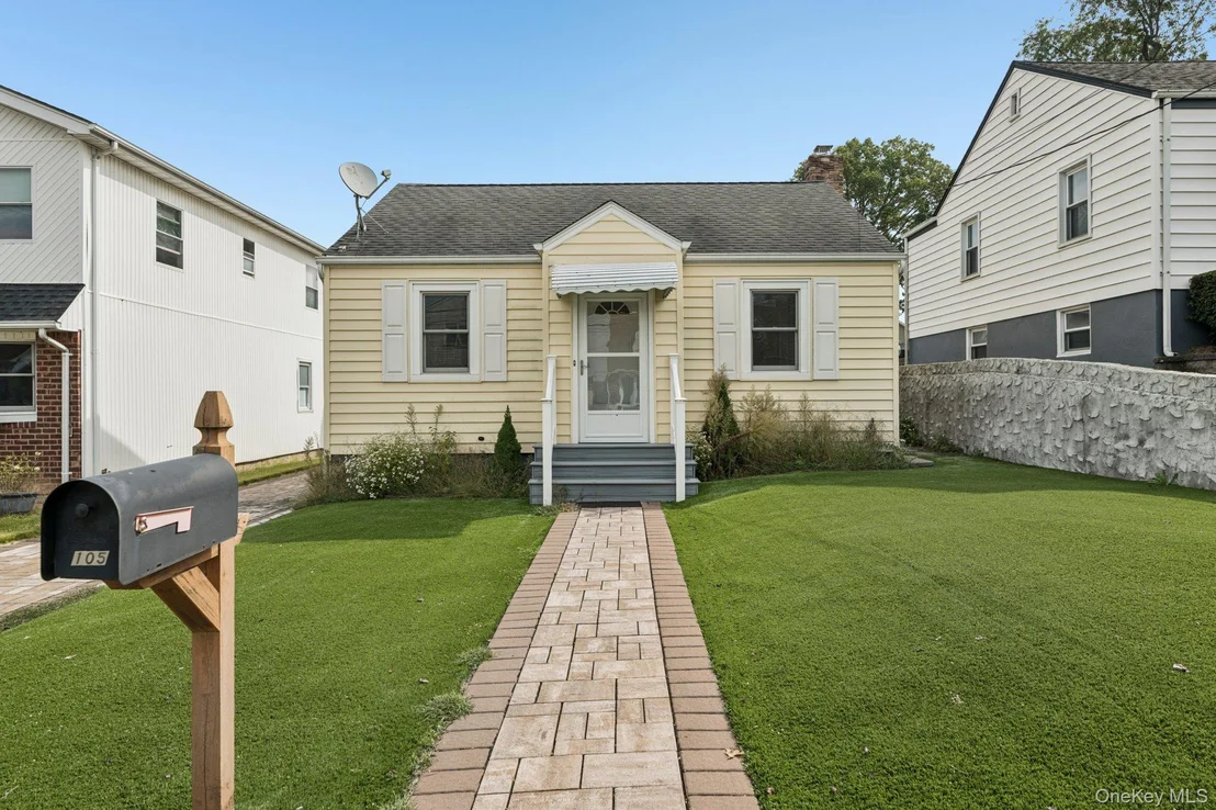 Photo of 105 Devon Road
